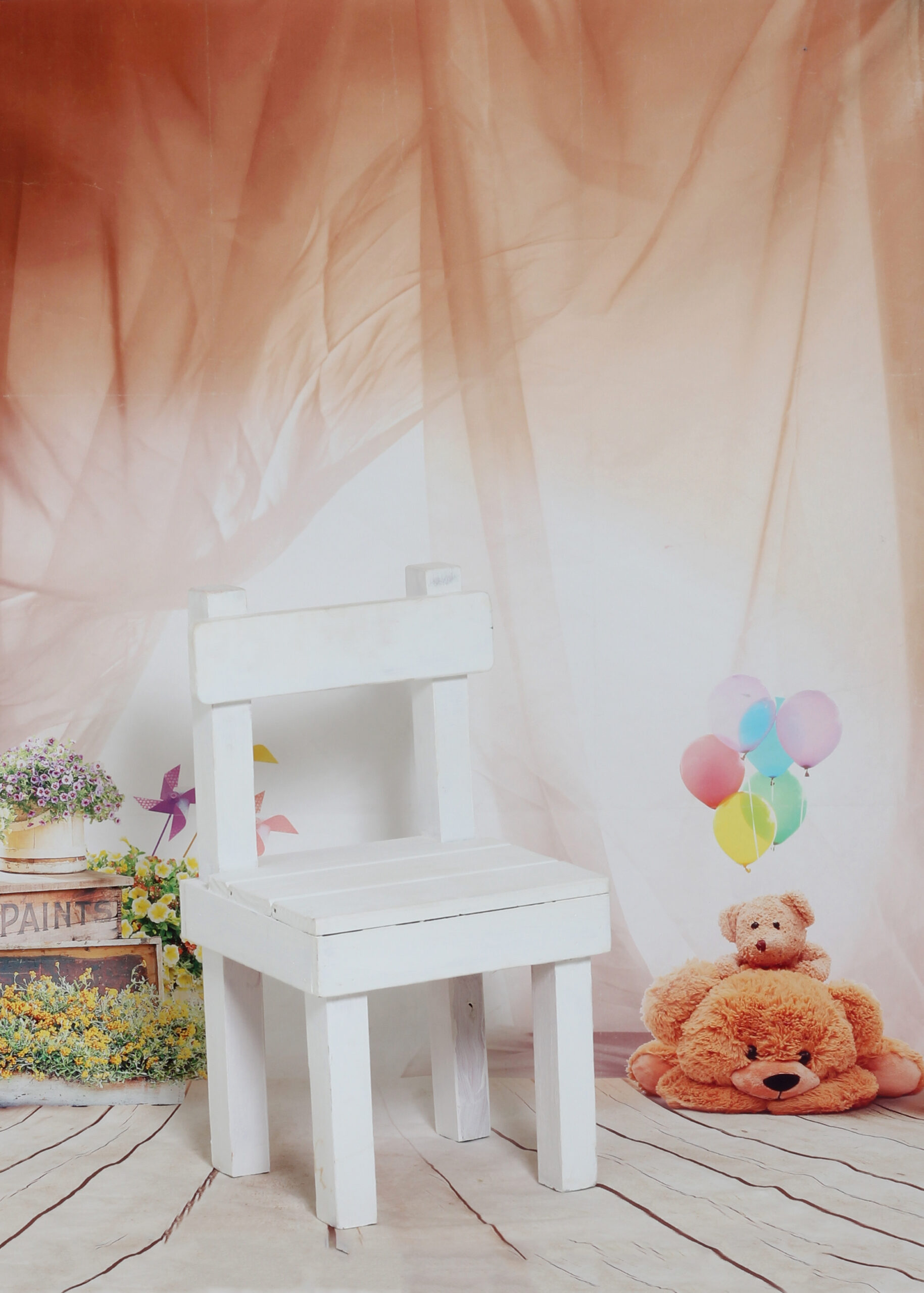 BACKDROP_Curtain & Teddy with wooden floor & Prop